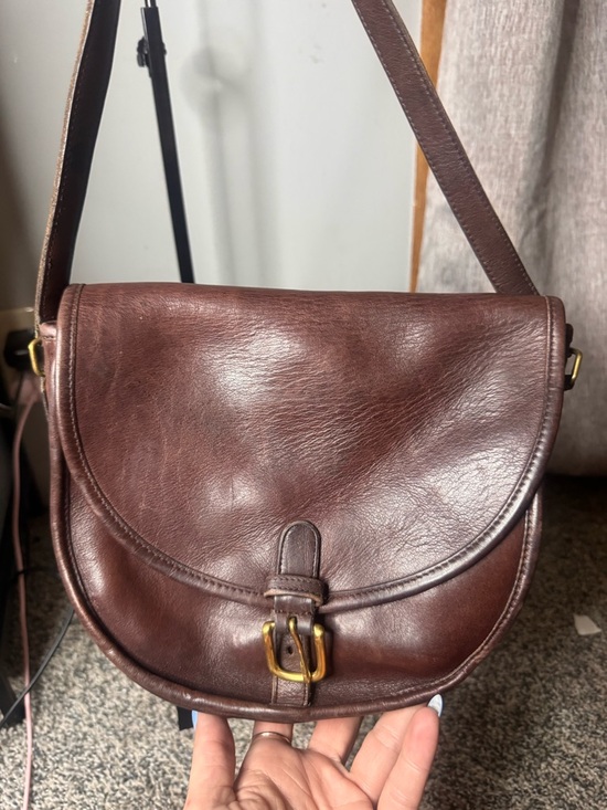 Coach Handbags - Coach vintage Classic Brown Leather Saddle Bag